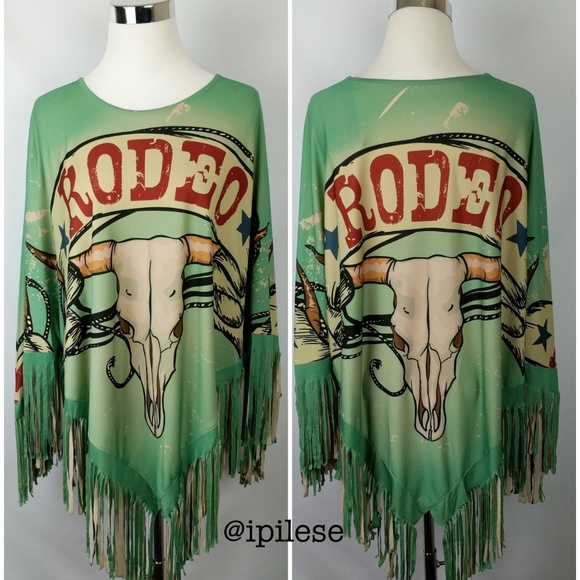 Montana West Sweaters - 💥LAST ONE! Montana West Fringed Rodeo Poncho